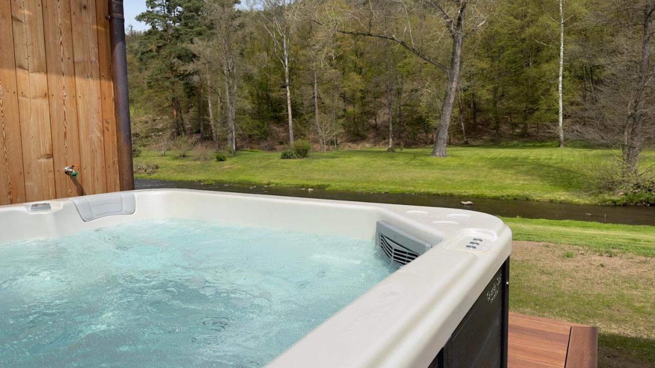 River Wellness Jince Exterior photo